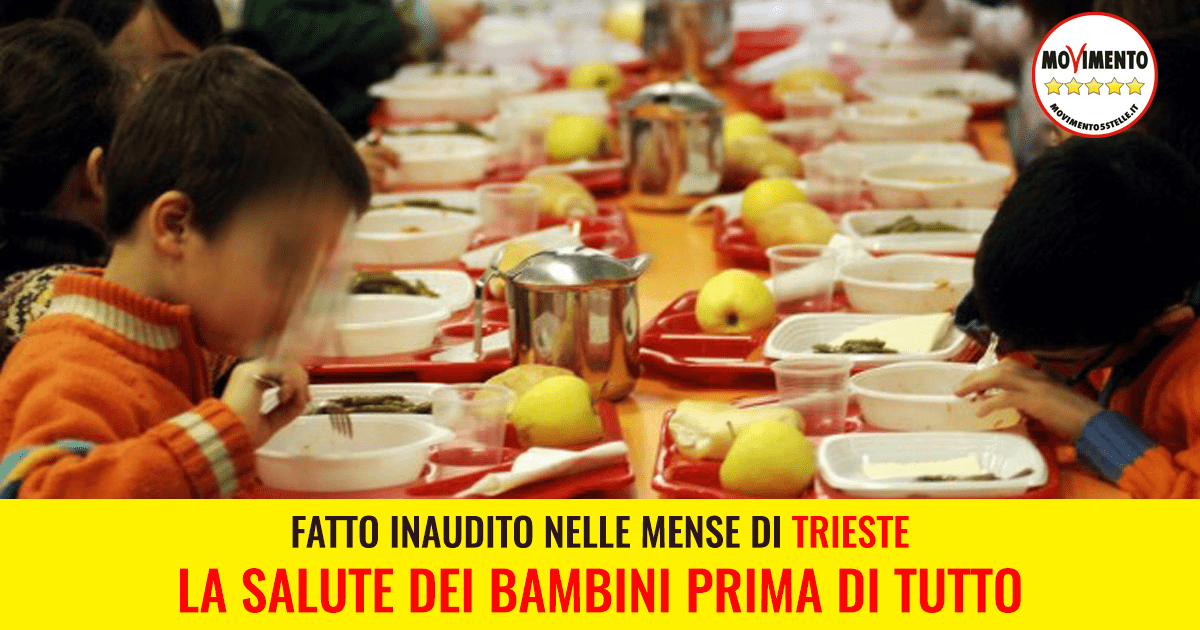 Bambini in mensa scolastica